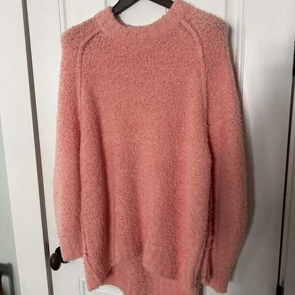 Free People Sweaters - EUC Free People Teddy Sweater Tunic in Pale Rosette- Size XS